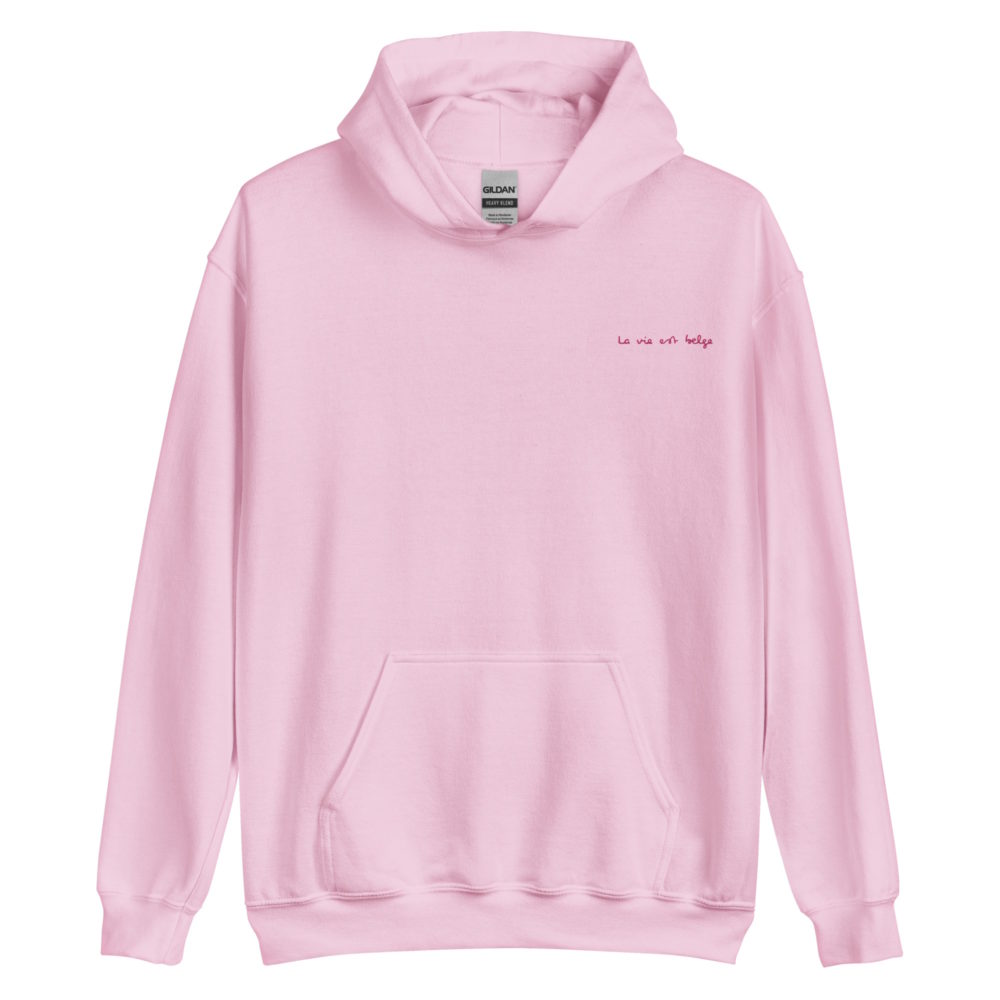 RASTAKWER-sweat-capuche-broderie-coeur-la-vie-est-belge-light-pink "La vie est belge" Sweat à capuche brodé "cœur" – Image 11